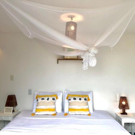 The Spot - Beachfront Sports Pousada Икараи Экстерьер фото