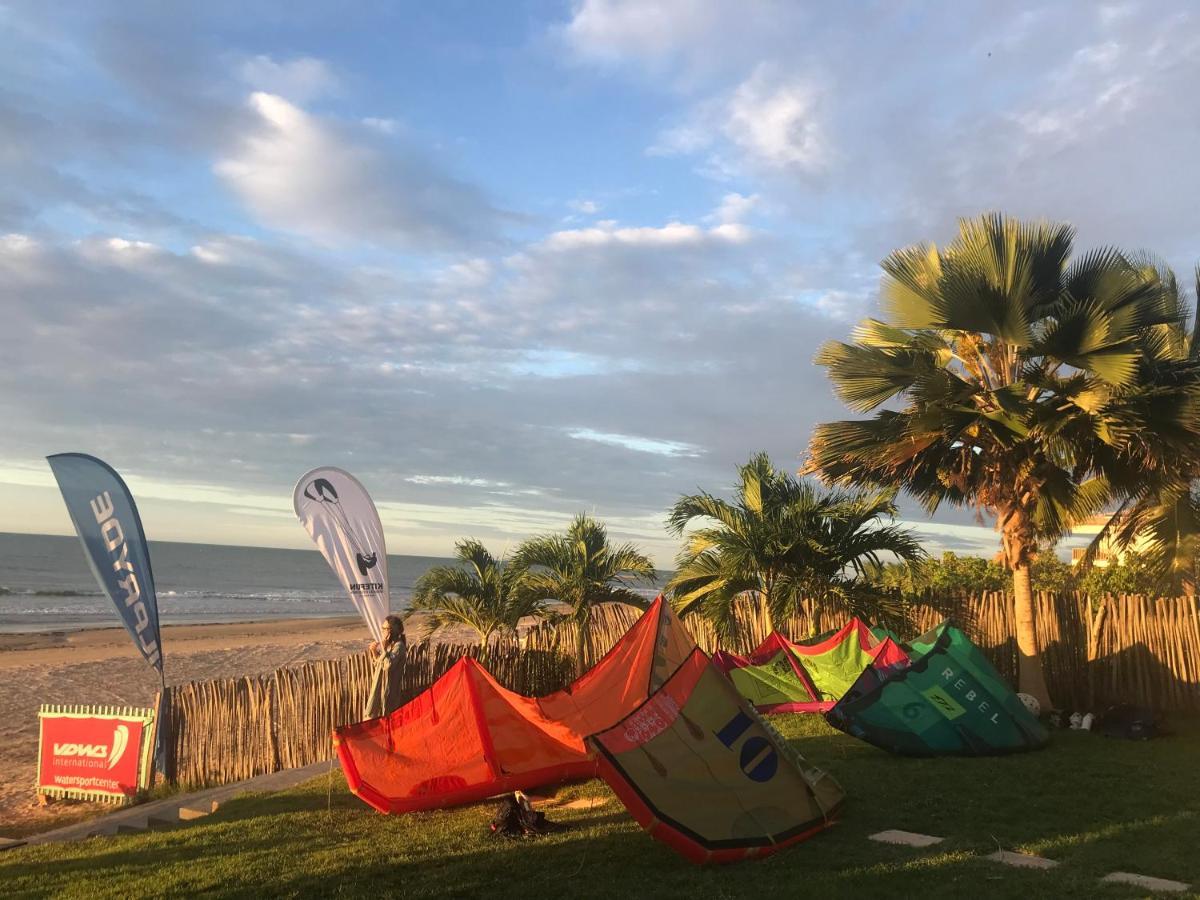 The Spot - Beachfront Sports Pousada Икараи Экстерьер фото