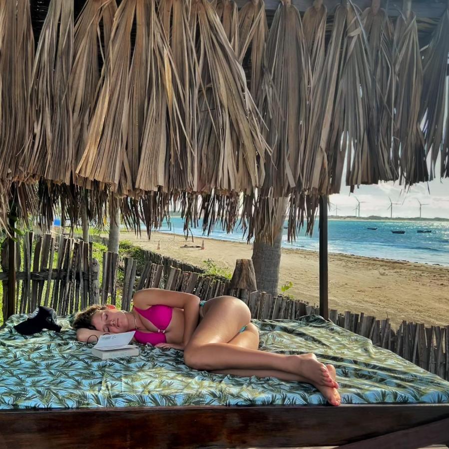 The Spot - Beachfront Sports Pousada Икараи Экстерьер фото